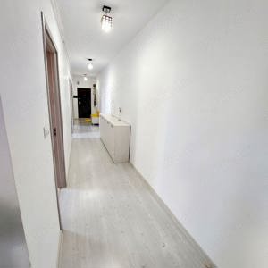 Vand apartament 3 camere - imagine 2