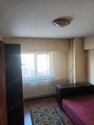 Agentie vand apartament 3 camere Ulracentral CEC-Bank, etaj.2 - imagine 5