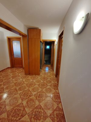 Închiriez apartament 4 camere la metrou Costin Georgian - imagine 6