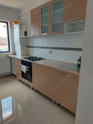 Persoana fizica Inchiriez apartament 2 camere Lunca Cetatuii Iasi 350 EUR. - imagine 2