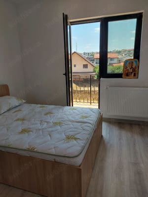 Persoana fizica Inchiriez apartament 2 camere Lunca Cetatuii Iasi 350 EUR. - imagine 5