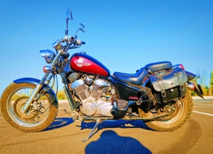 Motocicleta Honda Shadow 600 cm3