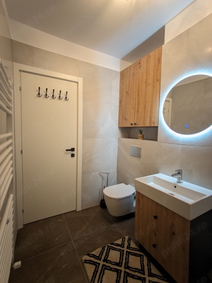 Apartament NOU 3 camere, Parter inalt,Tractorul la 3 min de Coresi. - imagine 8