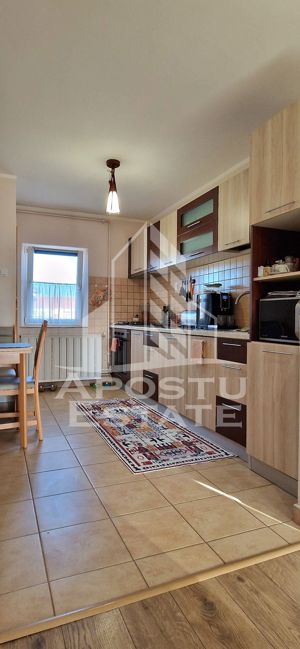 Apartament cu 4 camere, renovat, centrala proprie, zona Bucovina - imagine 10