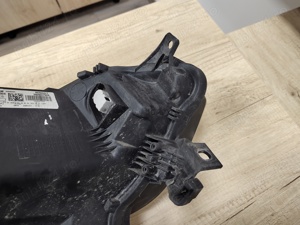 Vând far stânga Renault Megane 4  - imagine 3