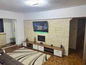 Apartament ultra central Ineu - imagine 5