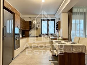 Apartament deosebit cu 3 camere, garaj cu 2 locuri, o boxa, Selgros - imagine 3