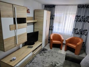 Vand Schimb Apartament 2 camere Parter Zona Linistita Centrala !!! - imagine 2