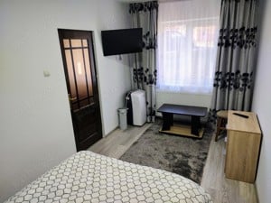 Vand Schimb Apartament 2 camere Parter Zona Linistita Centrala !!! - imagine 4