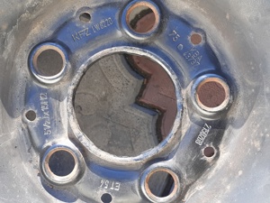 cauciucuri de iarnă pe jante de tablă  - imagine 6