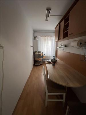 Apartament de vanzare cu 1 camera etaj 2 zona Steaua - imagine 4