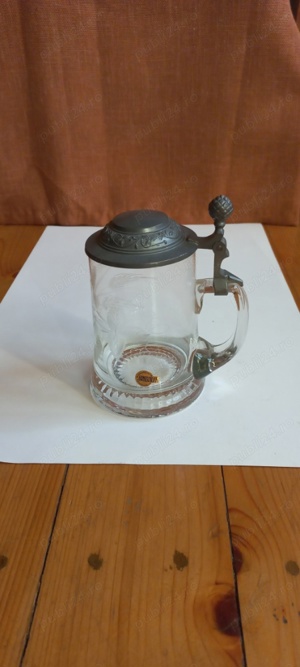 Halbă bere, cană cristal gravat cu capac cositor