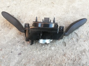 maneta modul semnalizare stergator volkswagen up - imagine 8