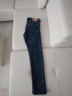 Vând blugi Denim,slim,mărimea 32 32,că și noi , produs de calitate. - imagine 3