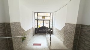 Apartament cu 3 camere, str. Bârcă, gata de mutat! - imagine 11