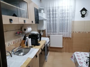 Închiriez apartament 2 camere, București sector 4, aproape de metrou Apărătorii Patriei.  - imagine 9