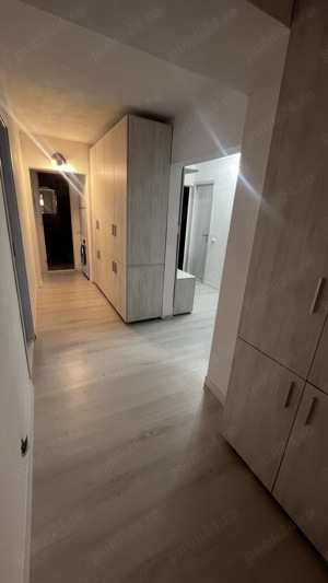 Vand apartament 4 camere in Targoviste, micro 2.  - imagine 9