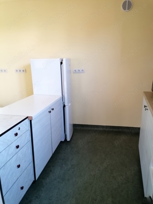 Pf dau în chirie garsonieră la casă particulară în zona Mărăști, Farmec  - imagine 3