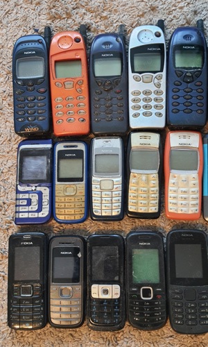 Vand din colectie telefoane gsm vintage Motorola,Bosch,Ericsson,Siemens,Sagem,Panasonic,Sagem,Alcate - imagine 4