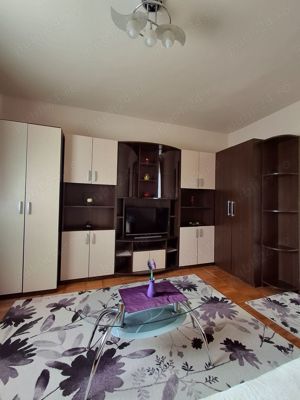 Vând apartament cu o cameră,confort 1,etaj1,cartier Tudor 