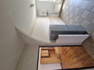 vand apartament 4 4  - imagine 3