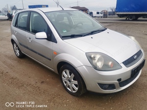 Ford Fiesta Automată 