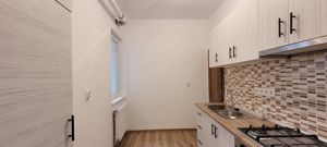 De vânzare apartament renovat cu 2 camere pe strada Horea - imagine 4