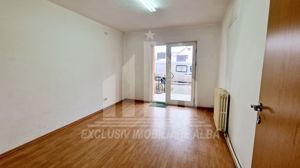 Vand apartament 2 camere decomandate in Cetate - imagine 4