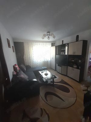 Vând apartament cu 3 camere Piatra Neamt - imagine 7