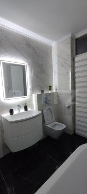 Apartament cu 3 camere, 80 mp, zona Unirii - imagine 9