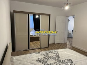 Inchiriere Apartament cu 3 camere bloc Nou mobilat si utilat modern parcare Alba Iulia Centru - imagine 6