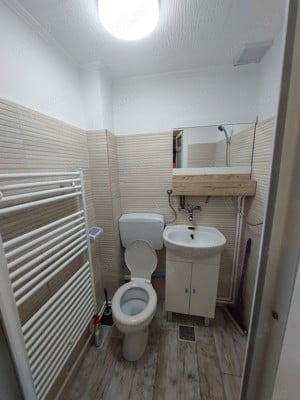 Inchiriez Apartament renovat Nou langa Vivomall - imagine 4