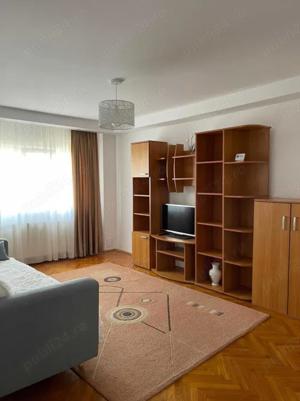 Inchiriez apartament 2 camere