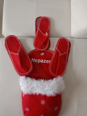 Vând set papuci de casa plus suport,model deosebit,nou nouț, calitate