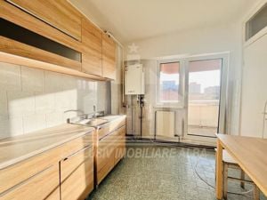 Apartament cu 2 camere decomandate, Cetate-Closca - imagine 3