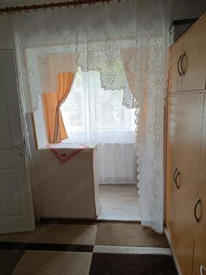 Proprietar inchiriez apartament cu 3 camere - imagine 3