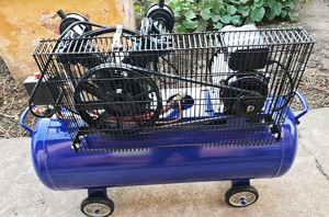 Compresor profesional 100L, 2 pistoane in V, 8 bar 2149 lei - imagine 2