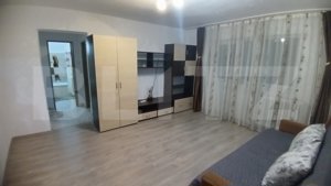 Apartament cu 2 camere, 50 mp, zona Cetate