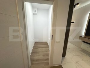 Apartament cu 3 camere, 71mp, 1 parcare, zona Central - imagine 10