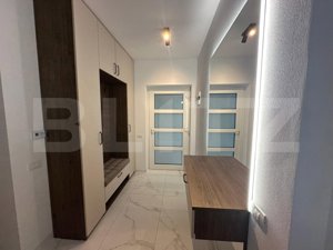 Apartament cu 3 camere, 71mp, 1 parcare, zona Central - imagine 3