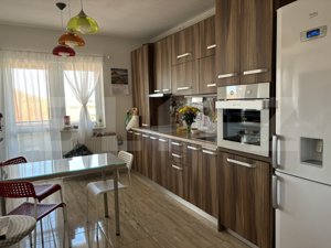 Apartament decomandat cu 3 camere, 64 mp, zona Lipovei - imagine 3