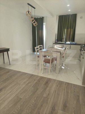 Apartament de inchiriat cu 3 camere, etaj intermediar, Radauti