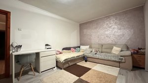 Apartament de vanzare, cu 3 camere, 68 mp, zona Decebal - imagine 3