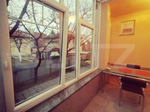 Apartament deosebit in vila, 90 mp, garaj si terasa, zona Centrala - imagine 4