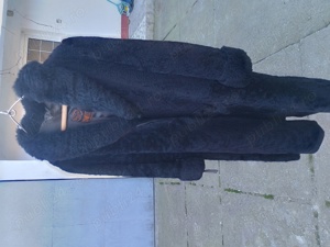 Vand haină de blana naturala - imagine 2