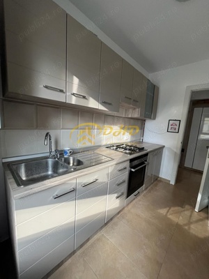 Apartament  modern cu 2 camere decomandat, loc de parcare - imagine 4