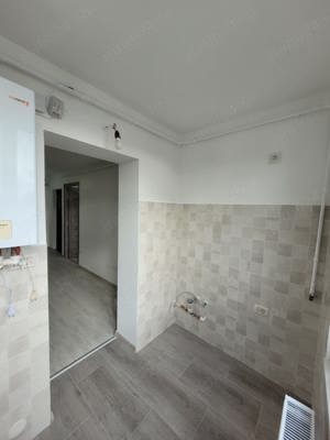 Vând apartament 2 camere decomandat pe strada Viilor Nr 3 - imagine 8