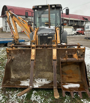 Buldoexcavator CASE 580 - imagine 3