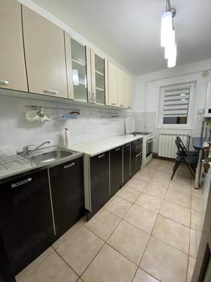 De inchiriat in zona Lipovei apartament 3 camere - imagine 8