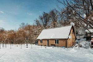 Inchiriez cabana pe Valea Avrigului